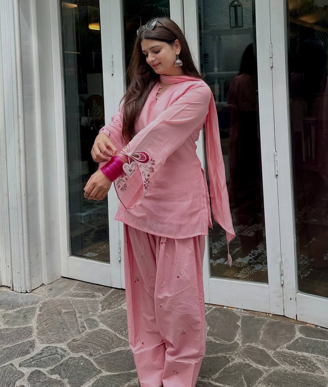 Radiating Charm in Fashionable Moments