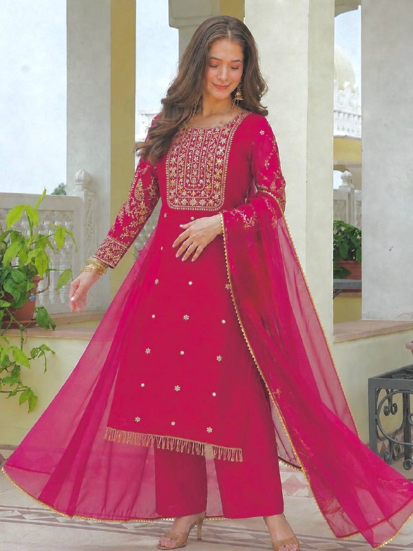 Contemporary Salwar Suits for Trendsetters