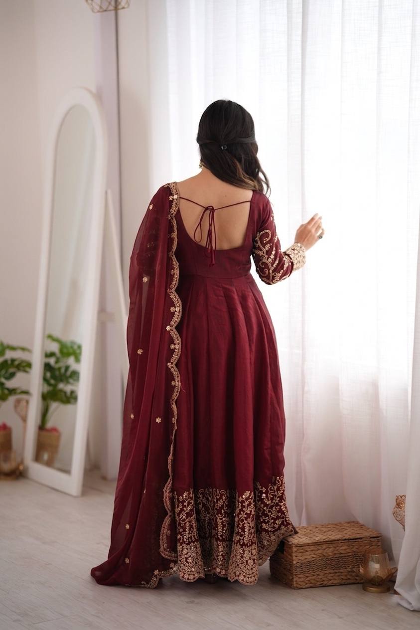 Unveiling Chic Trends for Every Occasion