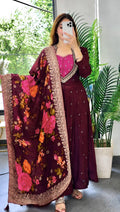 Chic Floral Dreams Dress Up Delight