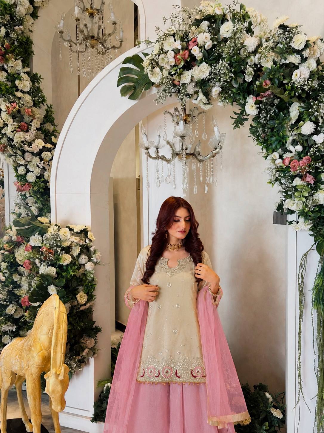 Luxe Allure Pink and Gold Styles