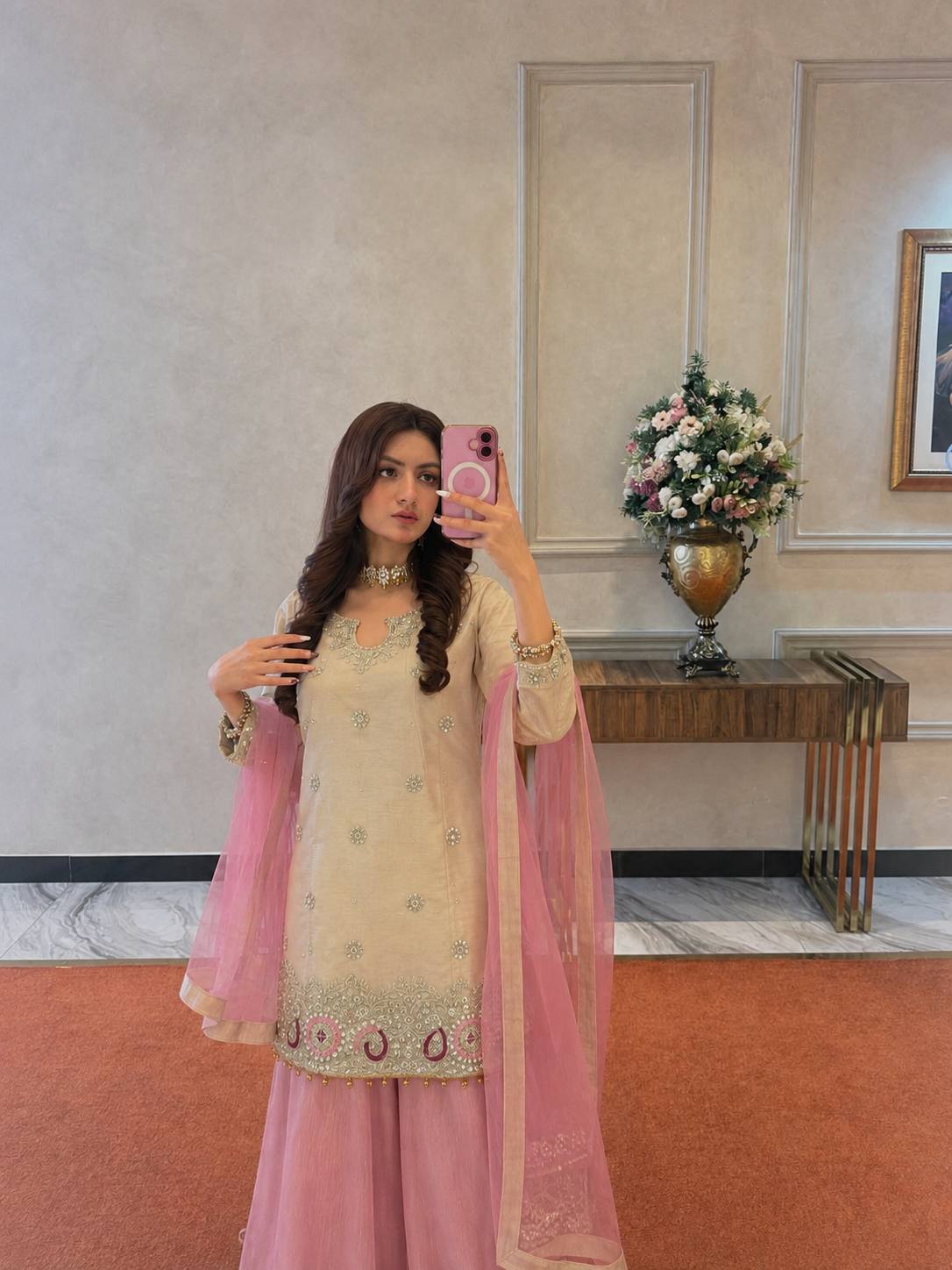 Luxe Allure Pink and Gold Styles
