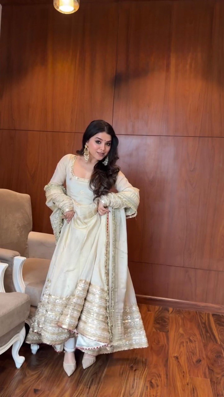 Ivory Elegance in Whisper of Tradition