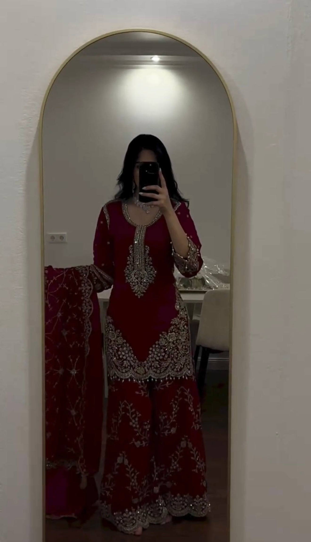 Captivating Confidence Red Dress Selfie Delight