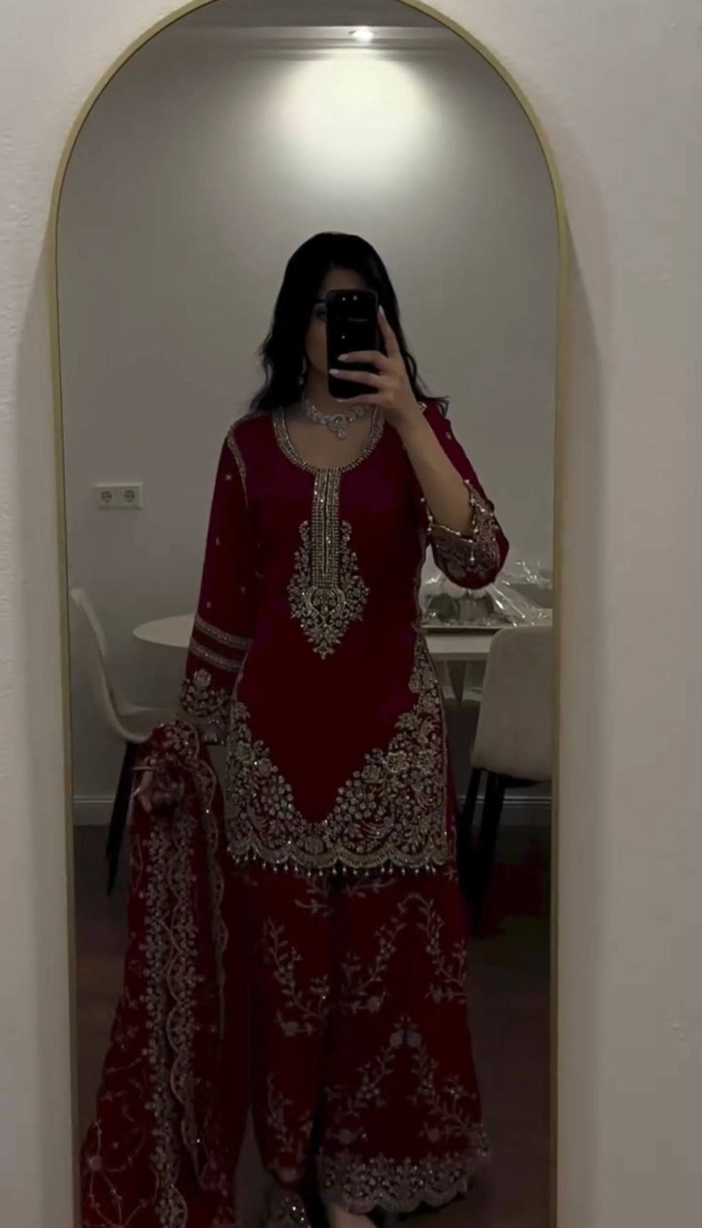 Captivating Confidence Red Dress Selfie Delight