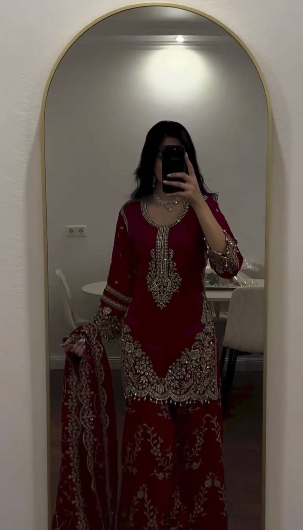 Captivating Confidence Red Dress Selfie Delight