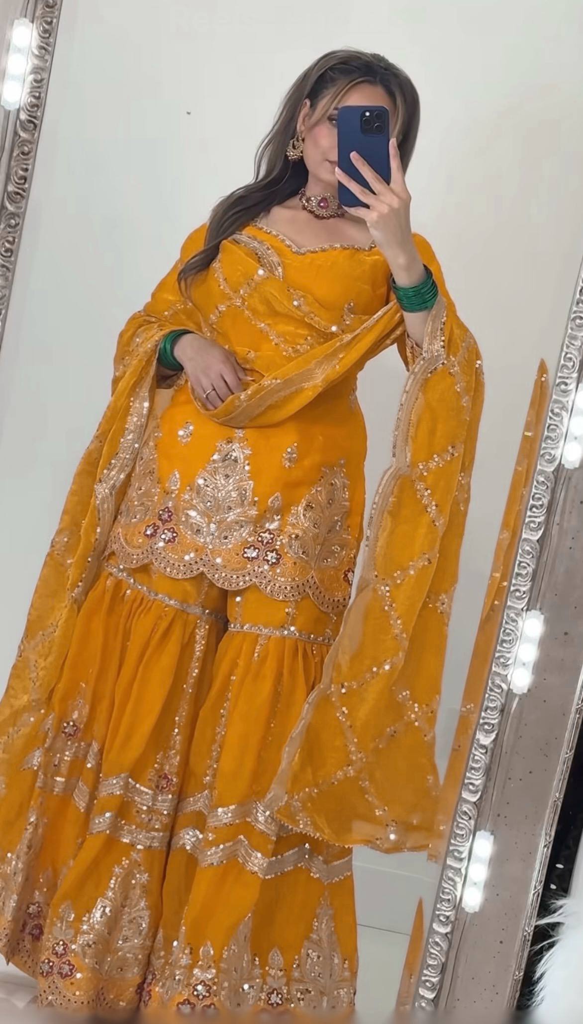 Stylish Selfie Illuminate Your Orange Look