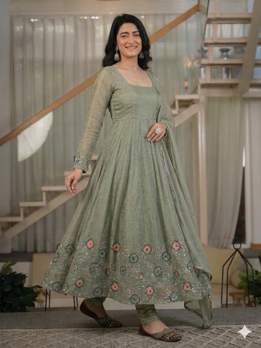 Graceful Anarkali Suit with Intricate Embroidery