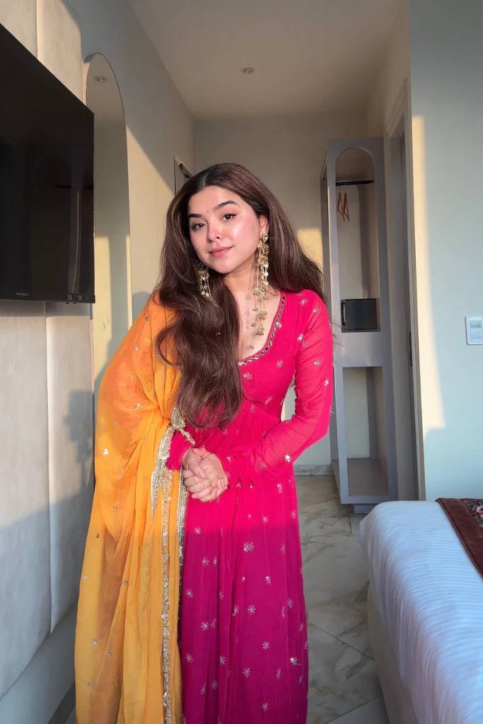 Exquisite Anarkali Suits for Fashion Enthusiasts