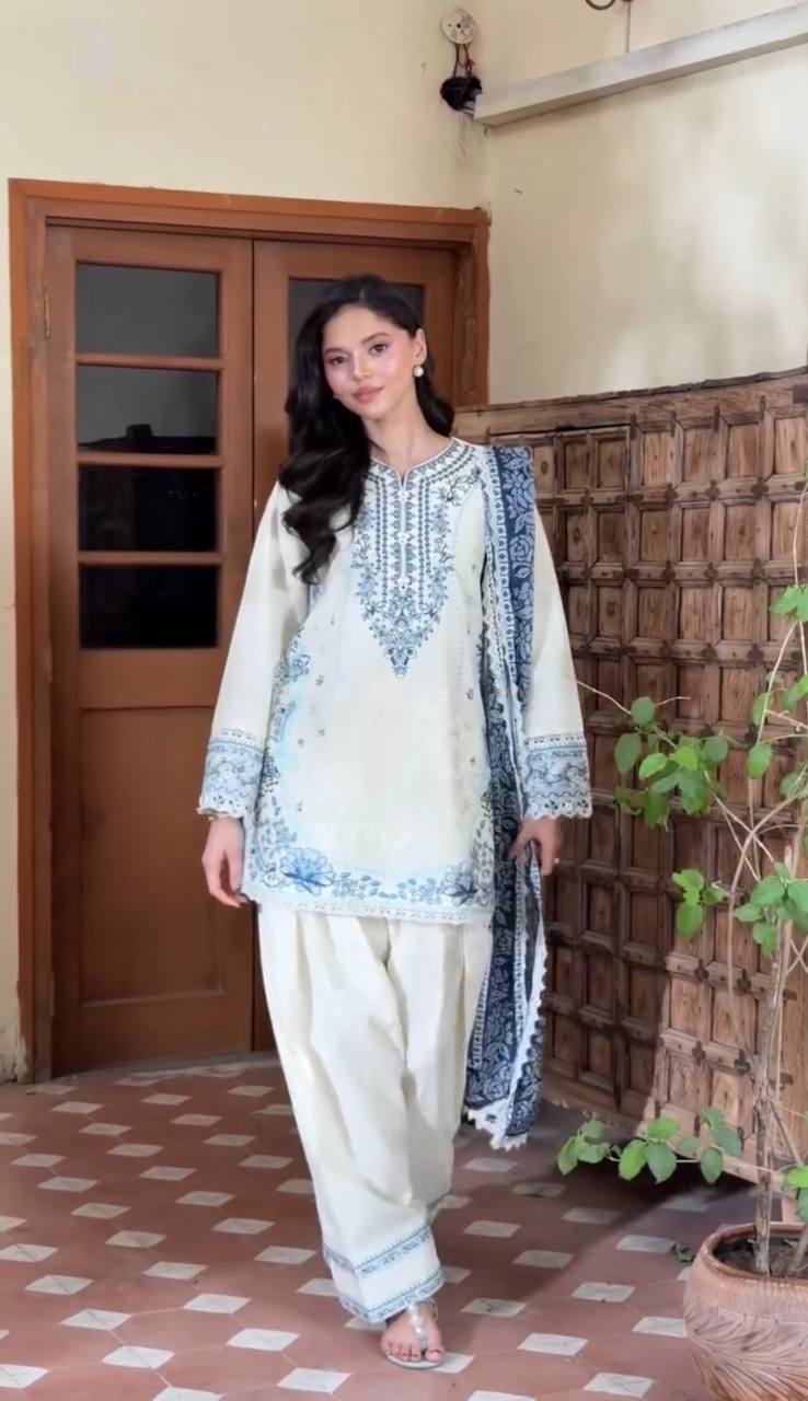Sophisticated Attire for Stylish Occasions