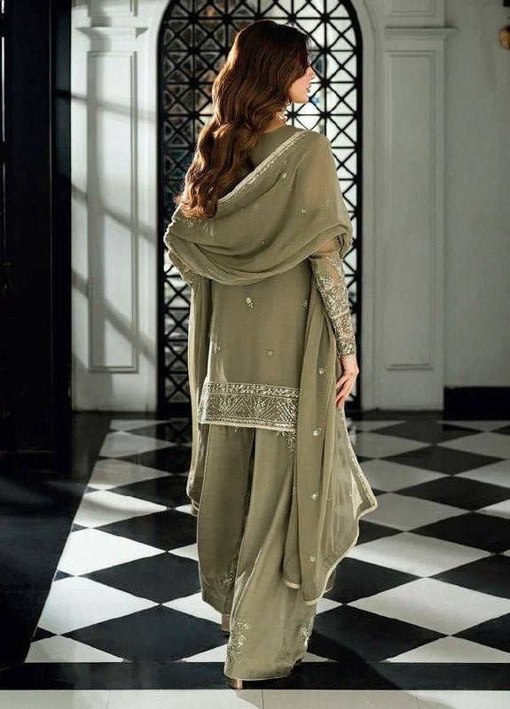 Elegant Suit for Formal Occasions