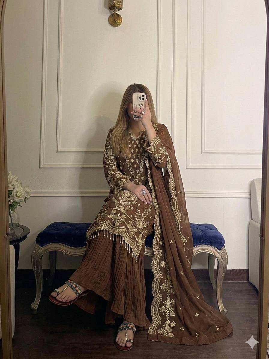 Timeless Fashion for Stunning Self-Portraits