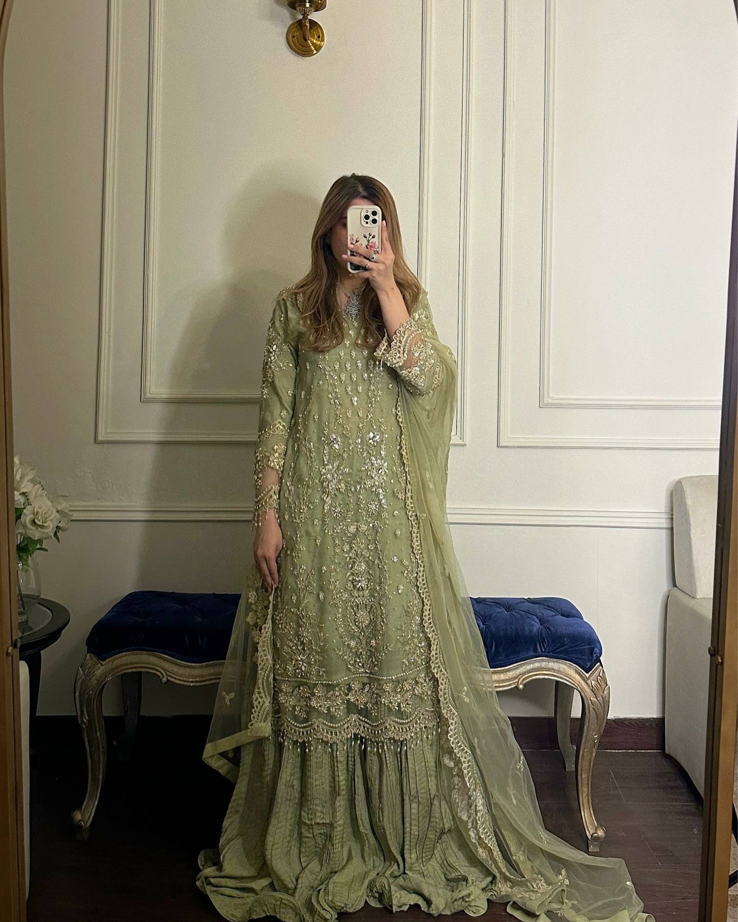 Timeless Fashion for Stunning Self-Portraits
