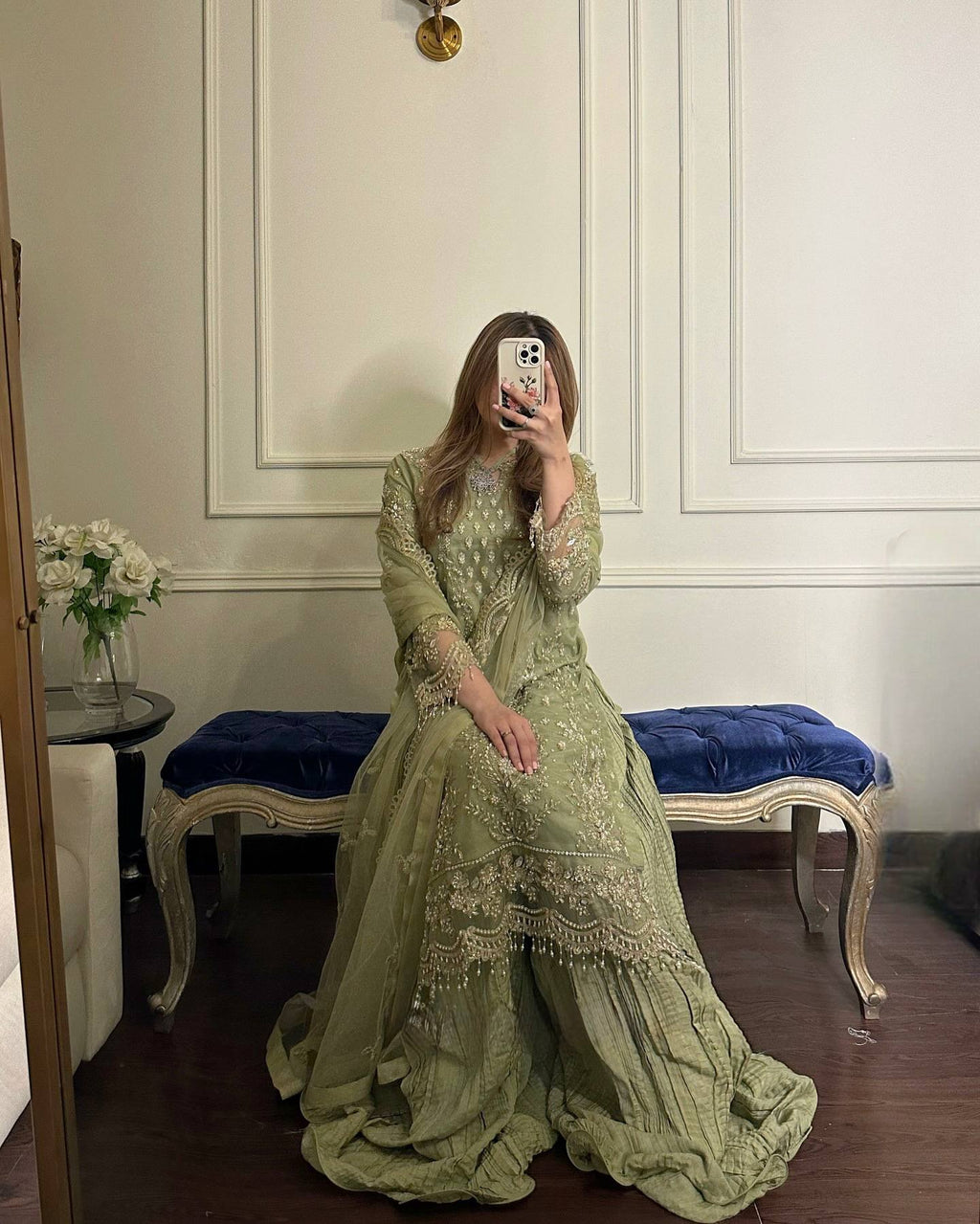 Timeless Fashion for Stunning Self-Portraits