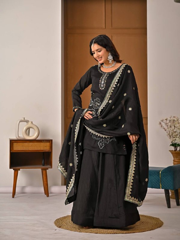 Timeless Black Attire for Sophisticated Style