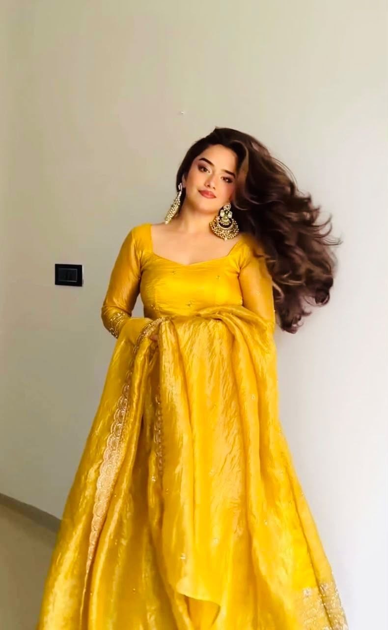 Radiant Elegance in Yellow Gown