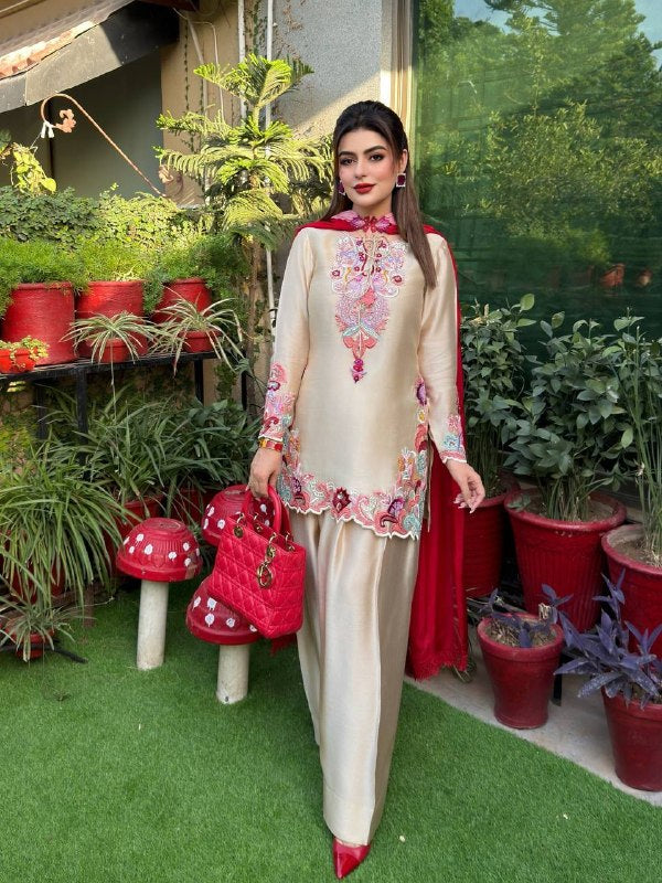 Timeless Beauty in Striking Ensemble