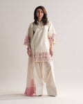 Chic Heritage White and Pink Ensemble