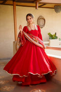 Brainstorming similar traditional outfit styles