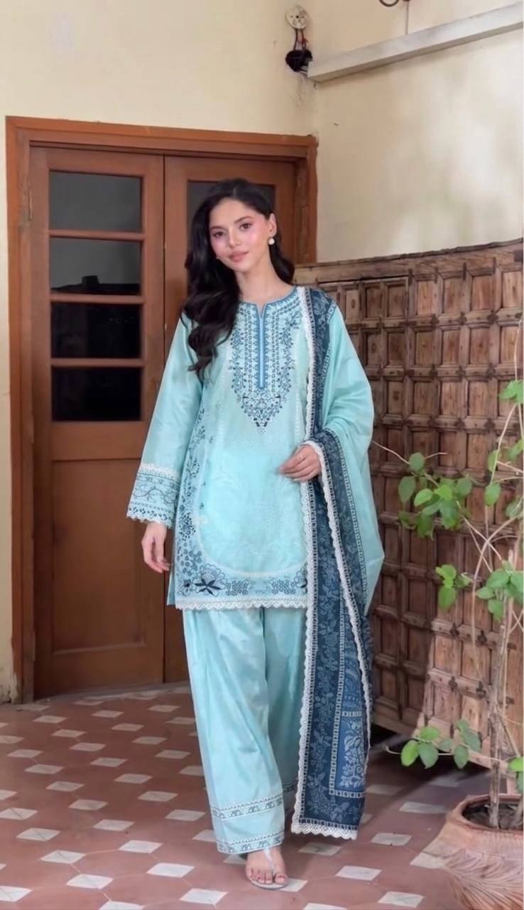 Sophisticated Attire for Stylish Occasions