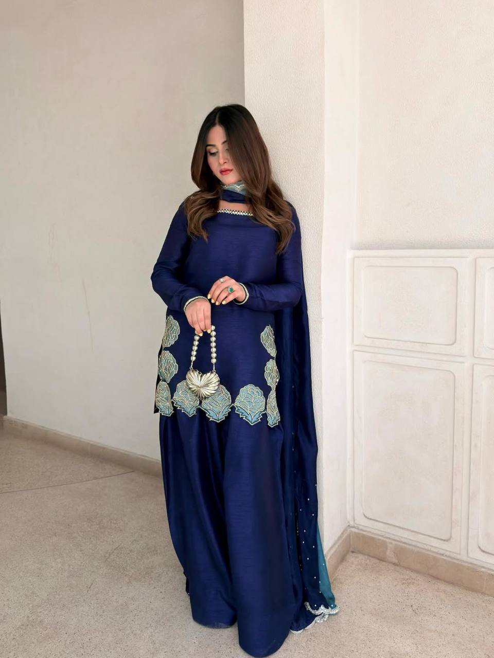Chic Traditional Outfit for Special Occasions