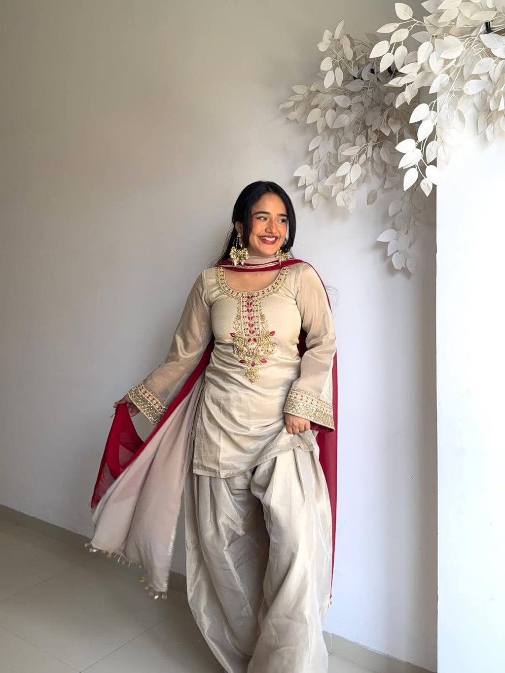 Captivating Charm in Classic Garb
