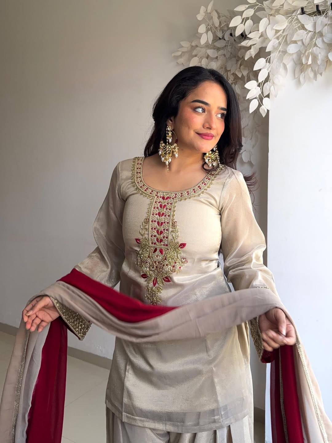 Captivating Charm in Classic Garb