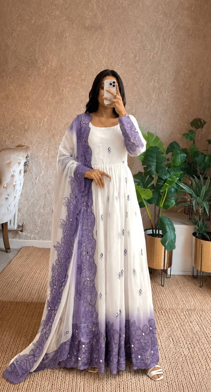 Fashion Forward Selfie in Stunning Attire
