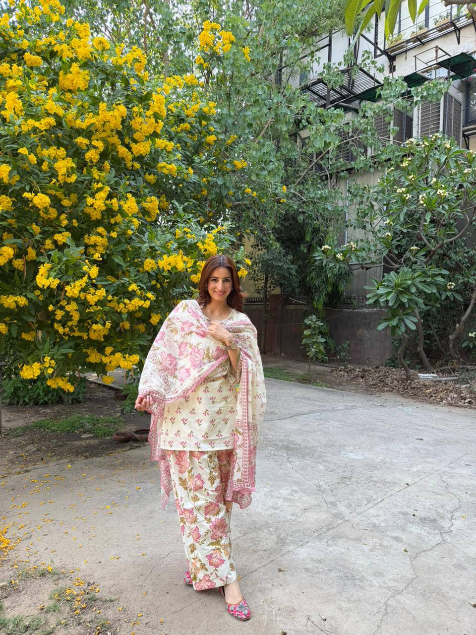 Elegant Floral Suit for Modern Women
