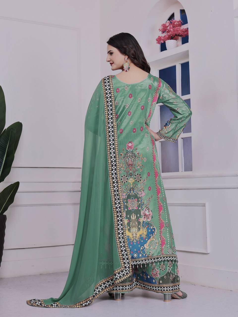 Exquisite Handcrafted Plaza Suit for Timeless Style