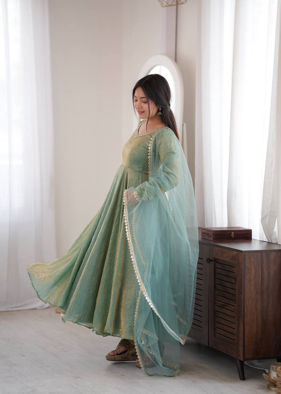 Graceful Charm of a Classic Dress
