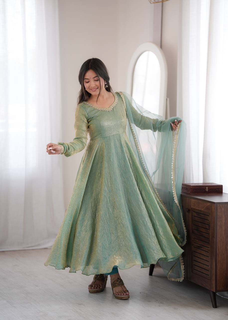 Graceful Charm of a Classic Dress