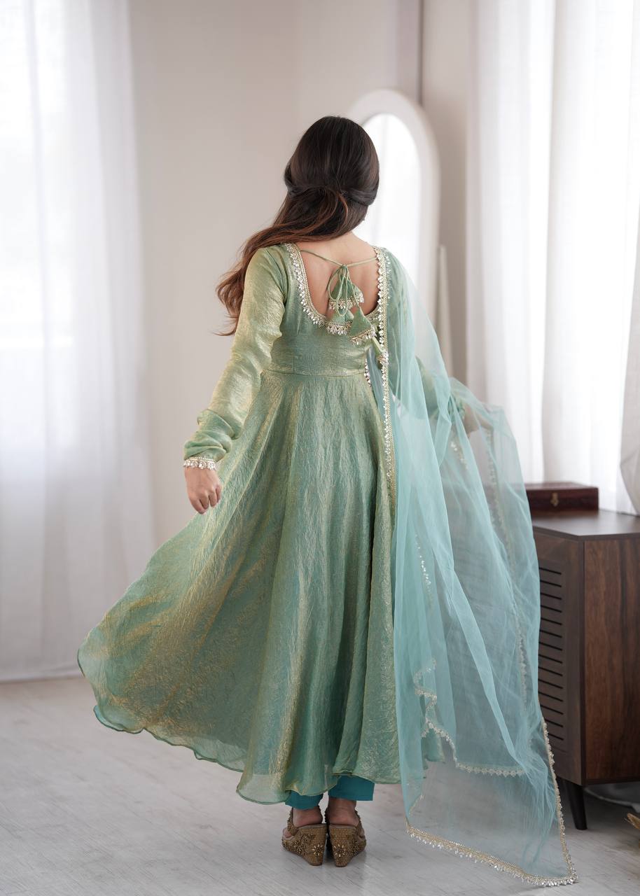 Graceful Charm of a Classic Dress