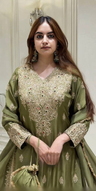 Luxurious Embroidered Suit for Modern Elegance