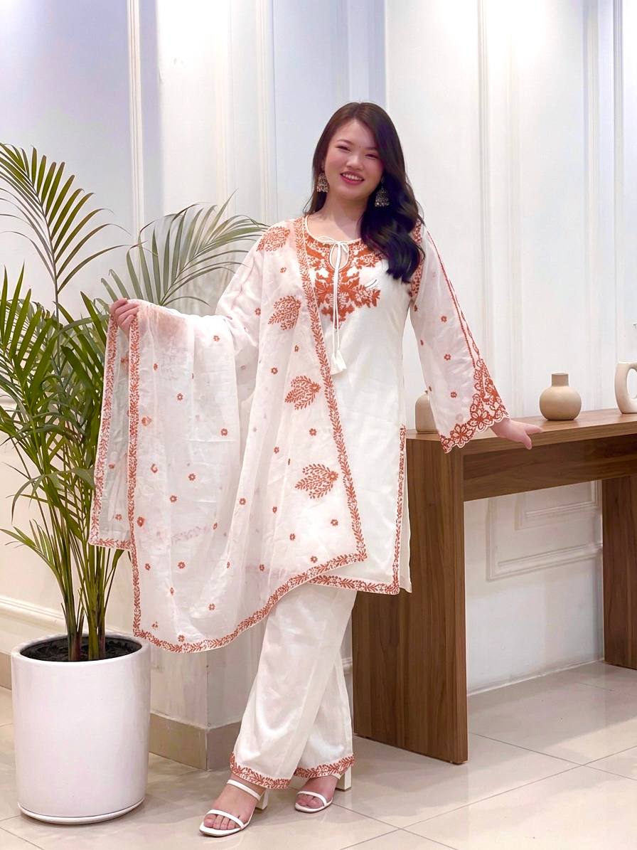 Effortless Sophistication in Ethnic Wear