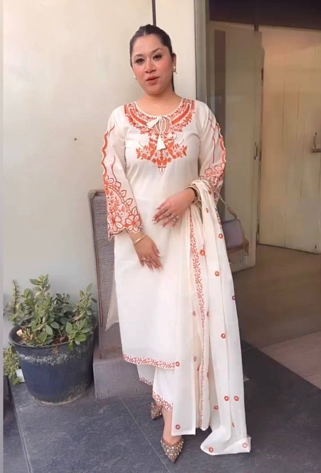 Effortless Sophistication in Ethnic Wear
