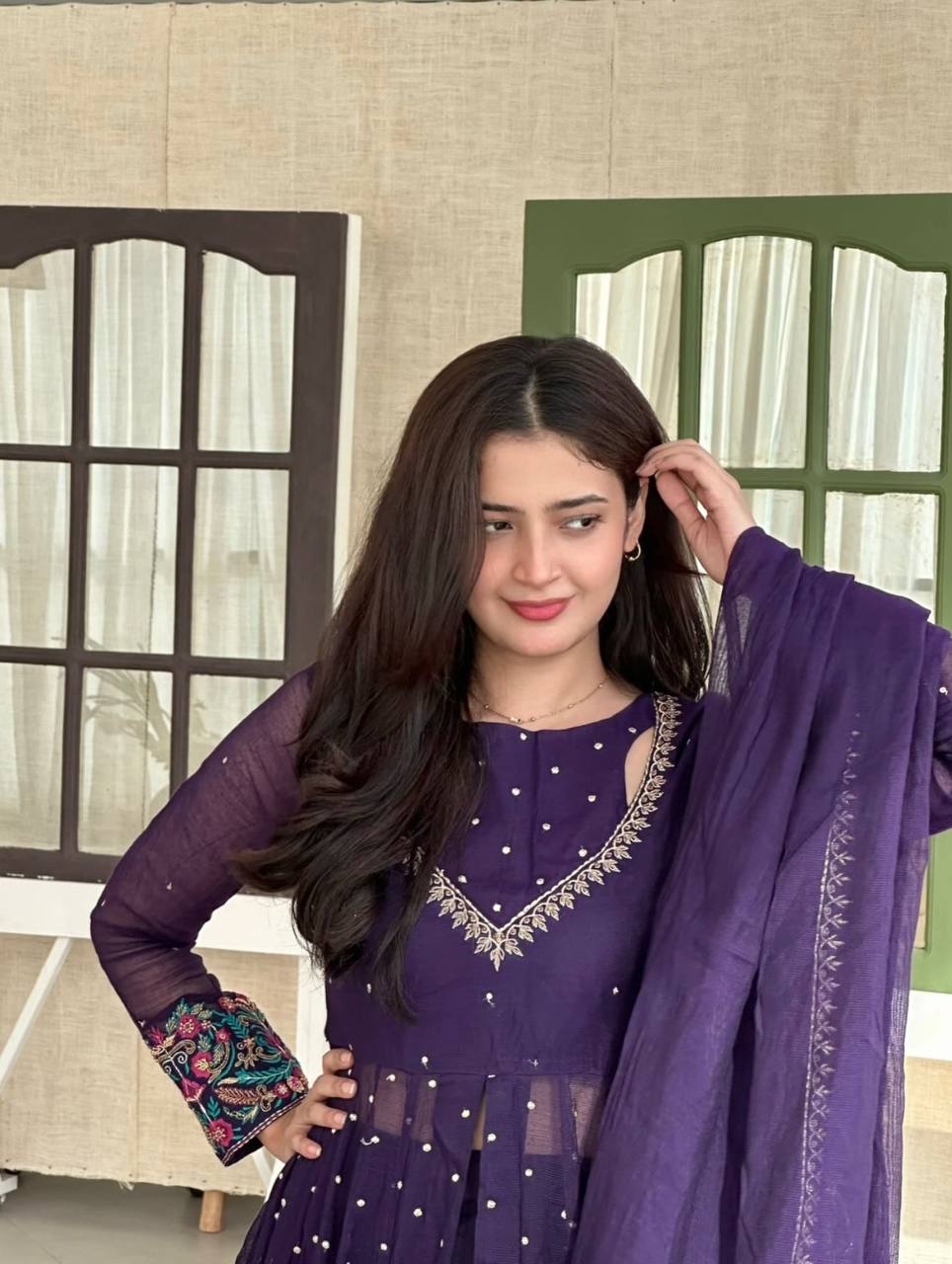 Chic Embroidered Anarkali for Festive Celebrations