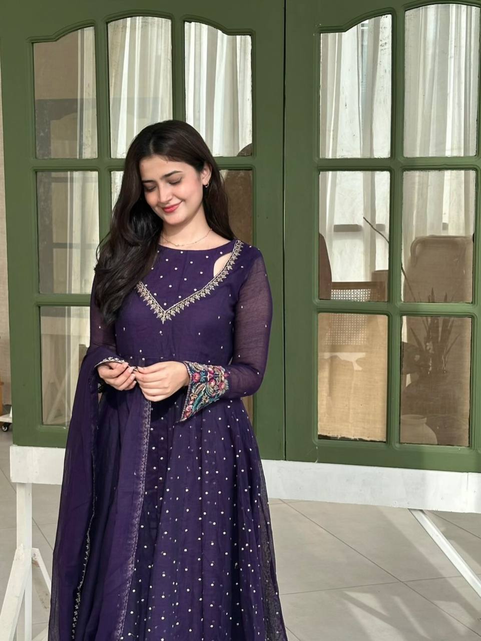 Chic Embroidered Anarkali for Festive Celebrations