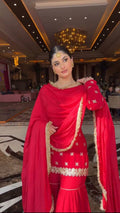 Traditional Charm Meets Modern Glamour