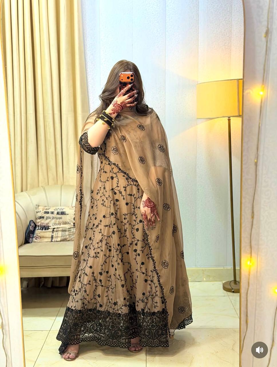 Capturing Grace in Timeless Fashion