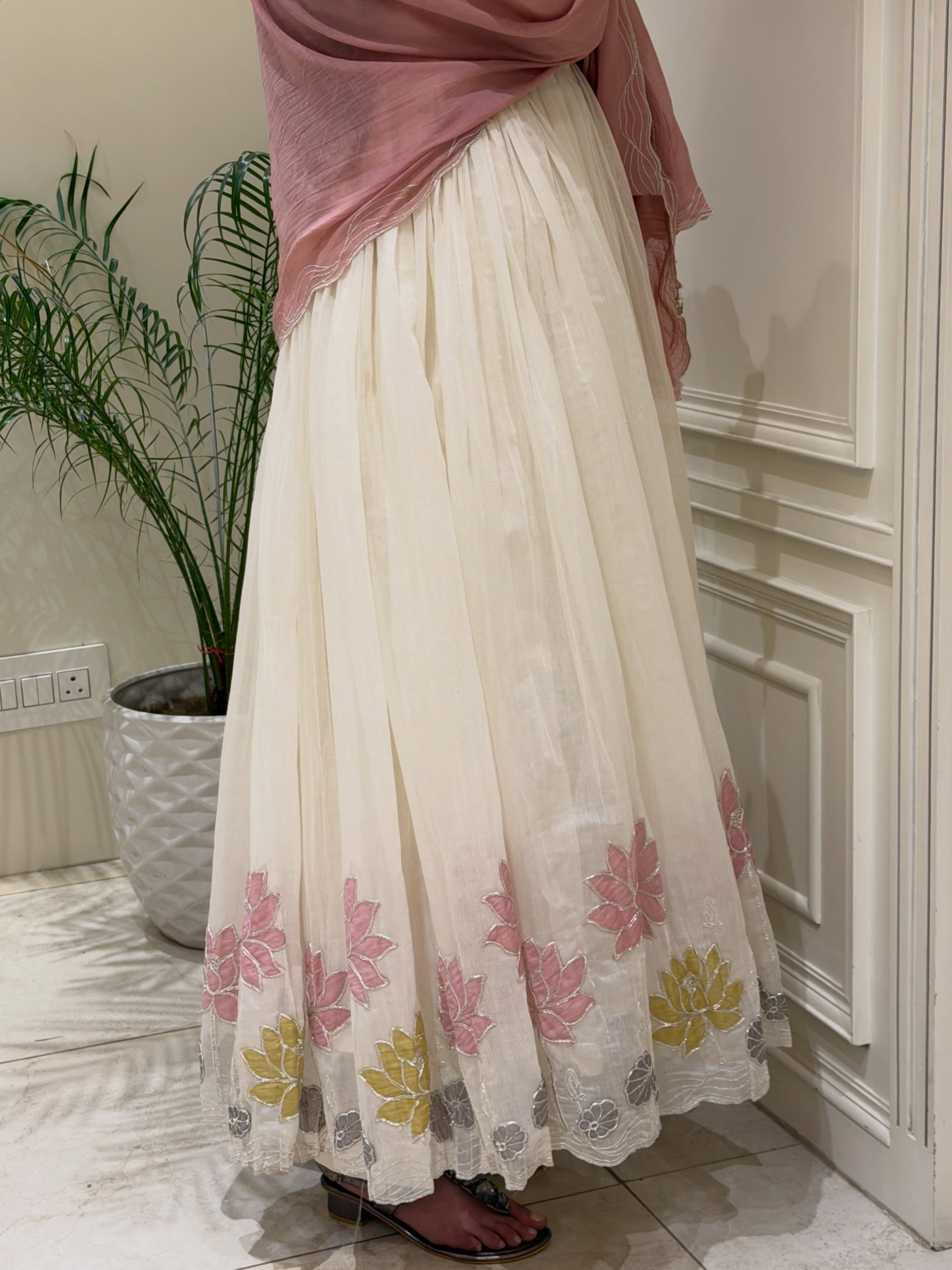 Graceful Glow Fashion Meets Effortless Style