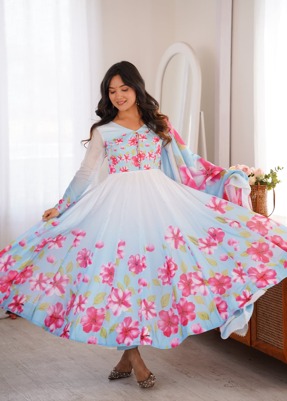 Chic Blue Floral Dress for Stylish Women