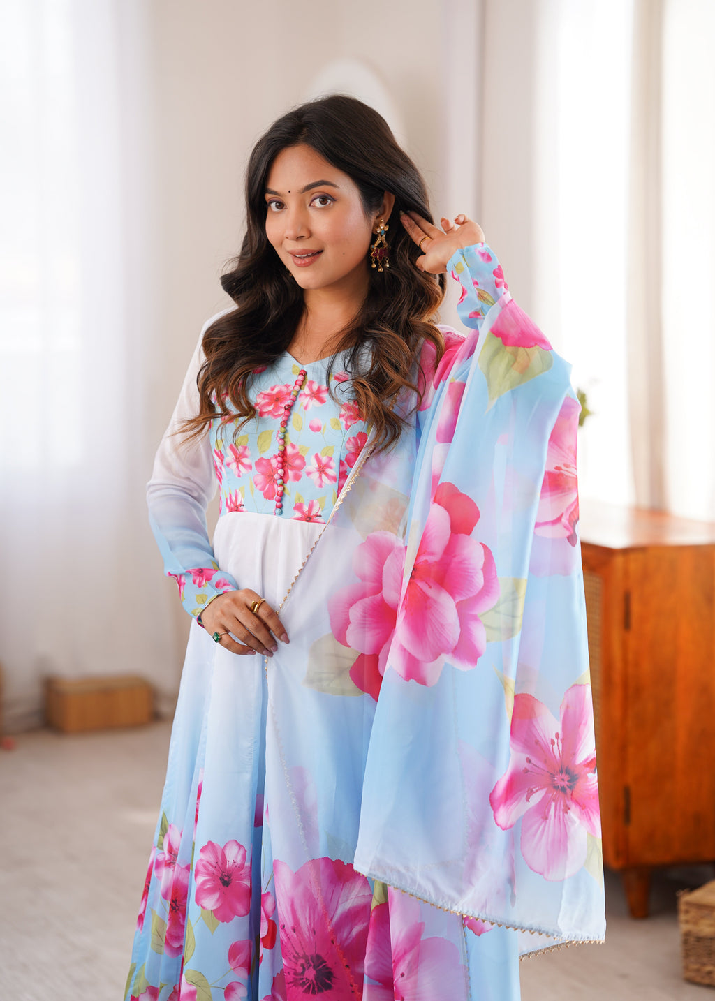 Chic Blue Floral Dress for Stylish Women