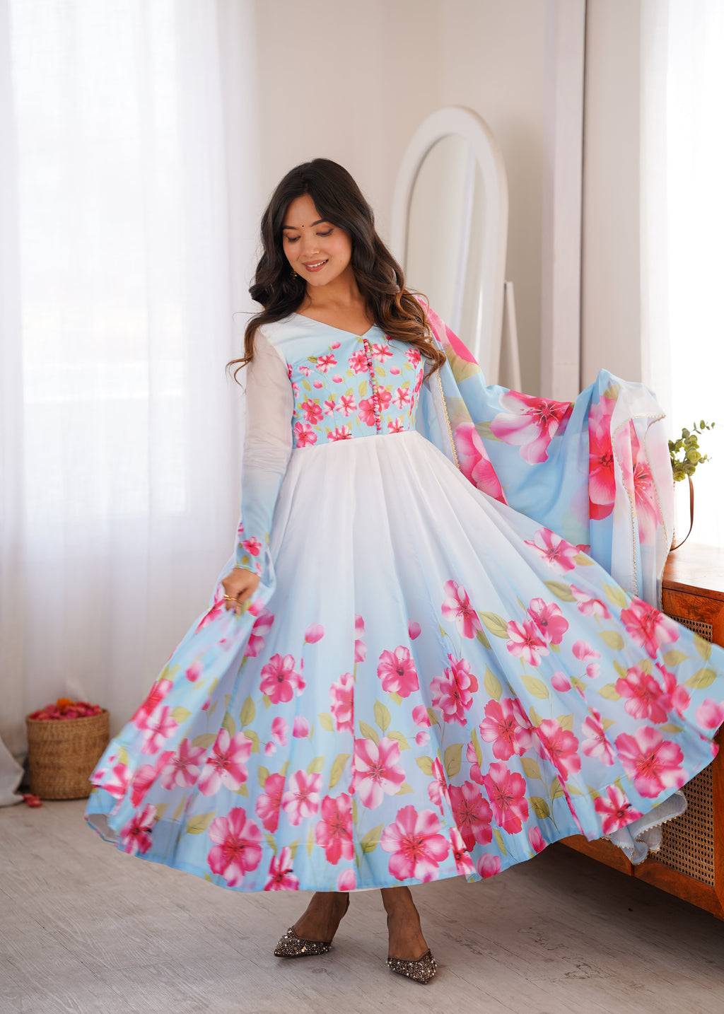 Chic Blue Floral Dress for Stylish Women