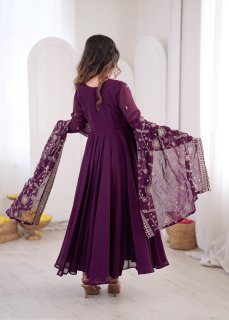 Elegant red Anarkali suit with embroidered dupatta