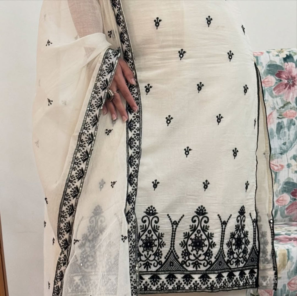 Timeless Style: Classic Indian Wear