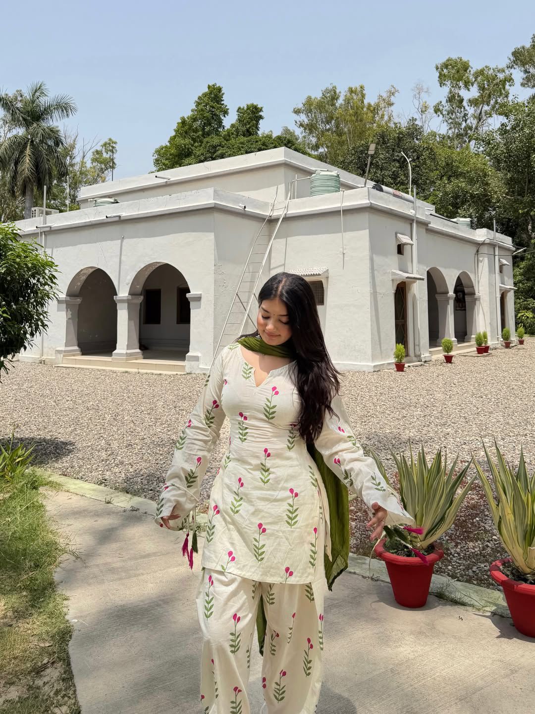 Chic Style Against Urban Backdrop